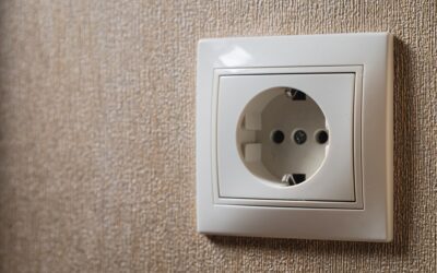 Najlepsze gniazdka elektryczne natynkowe – Ranking 2026